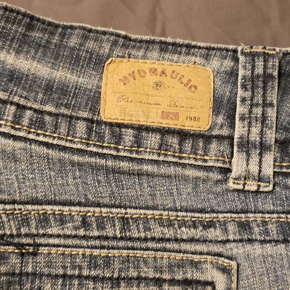 Hydraulic jeans